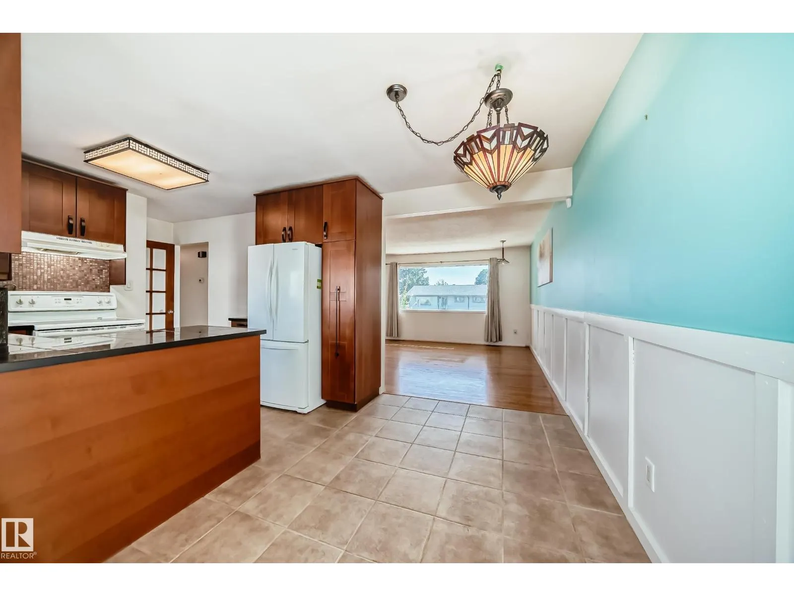 6308 144A AV NW