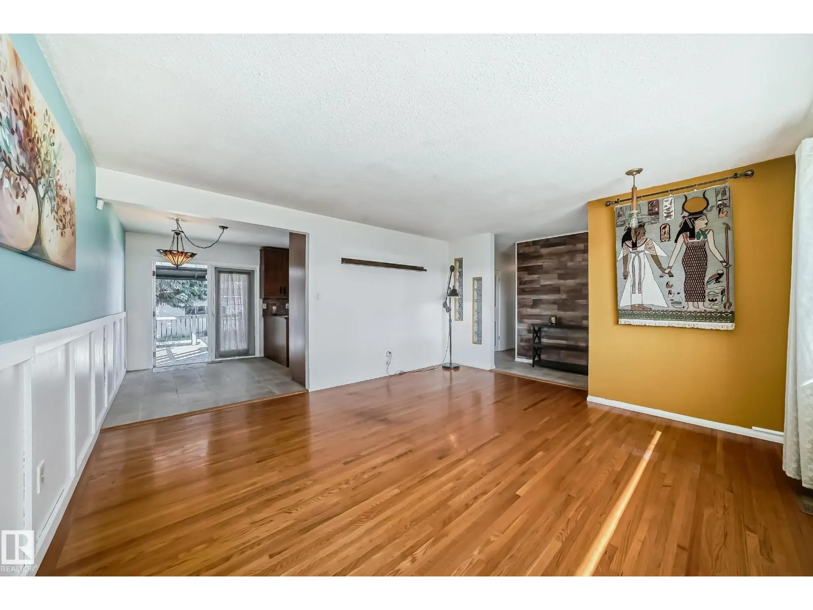 6308 144A AV NW