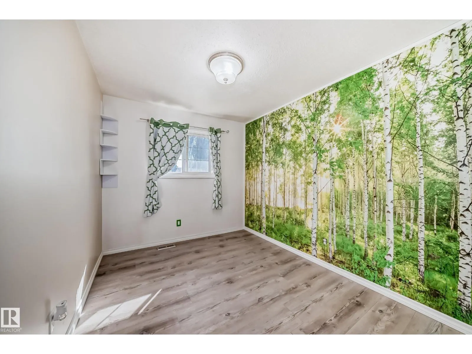 6308 144A AV NW