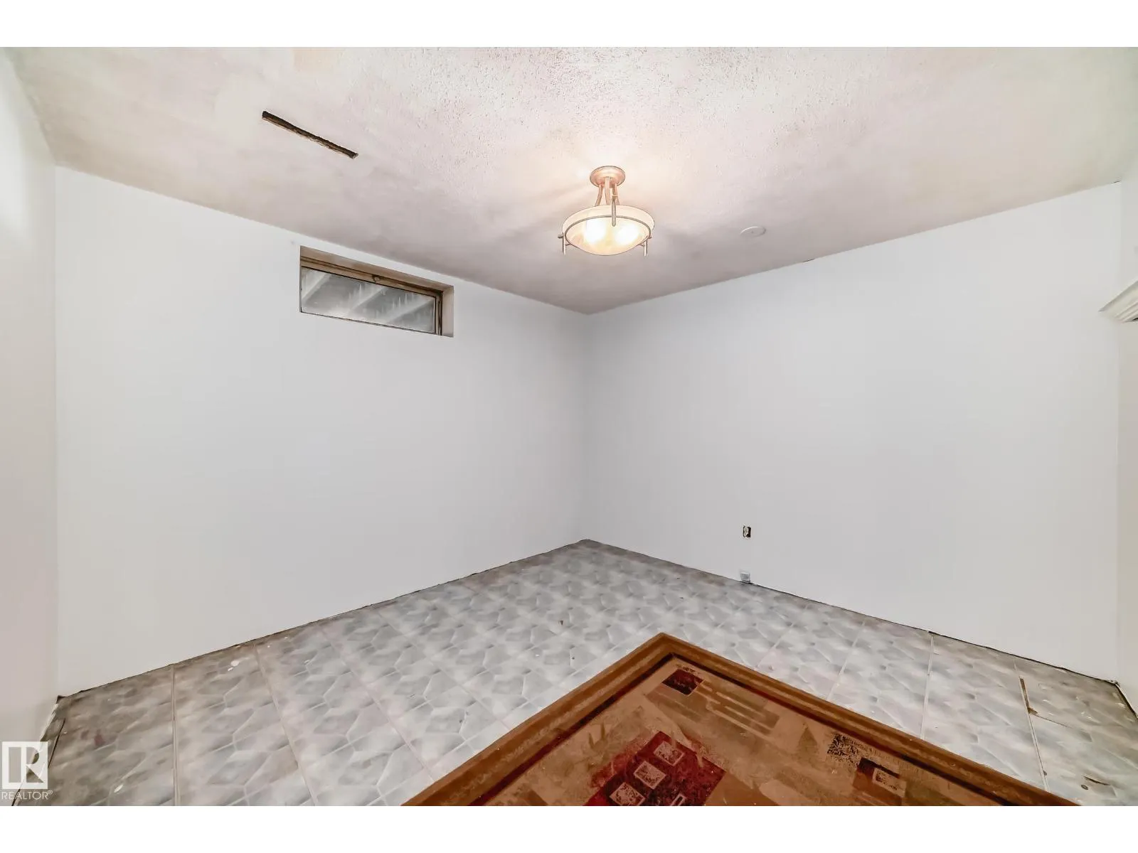 6308 144A AV NW