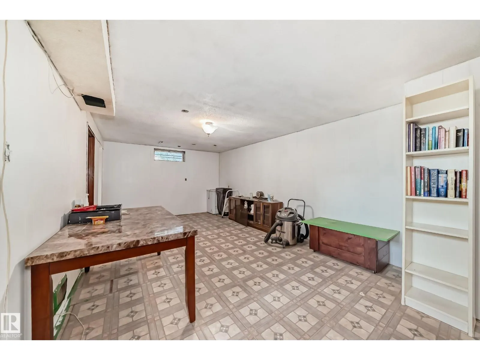 6308 144A AV NW