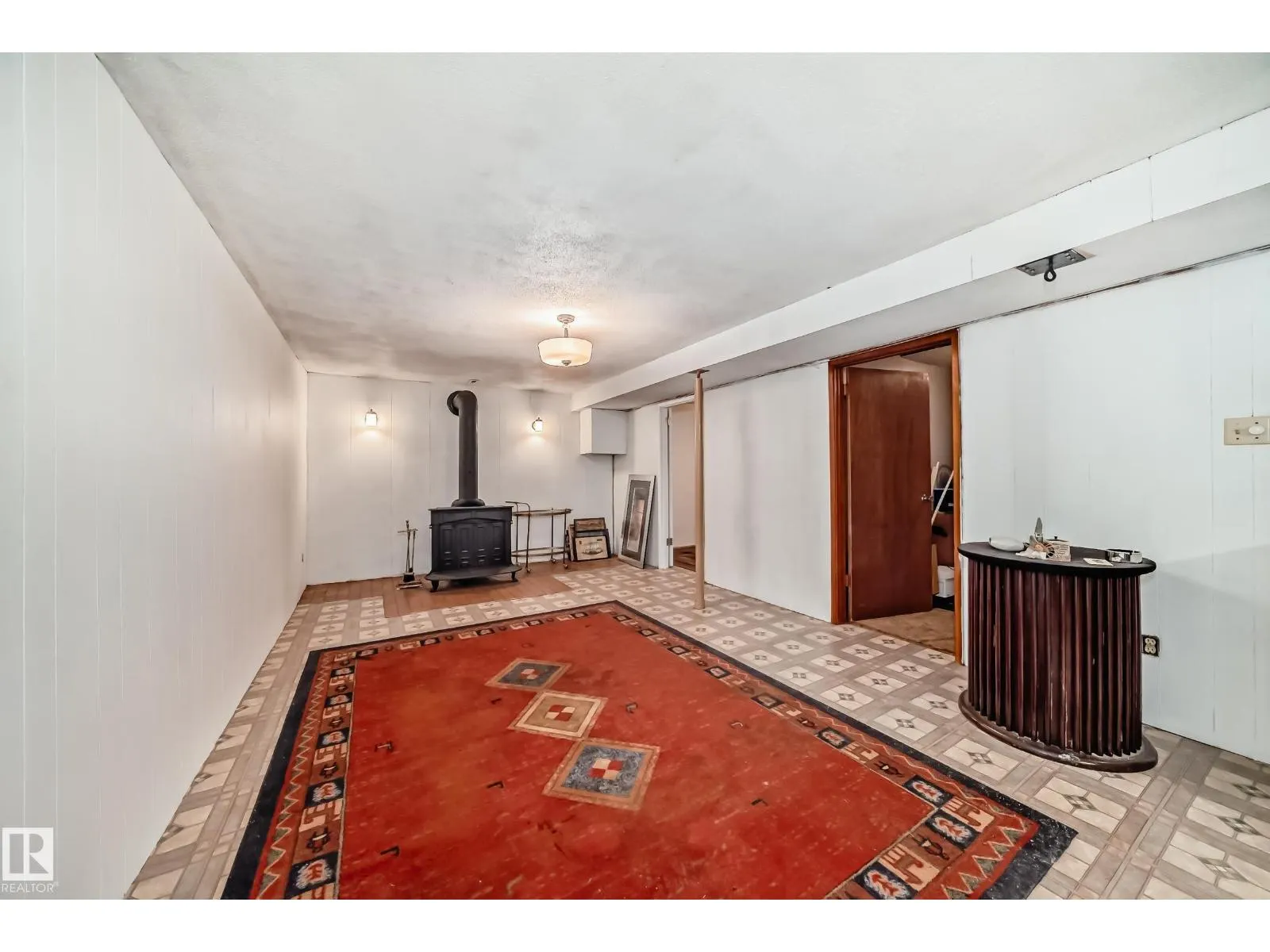 6308 144A AV NW
