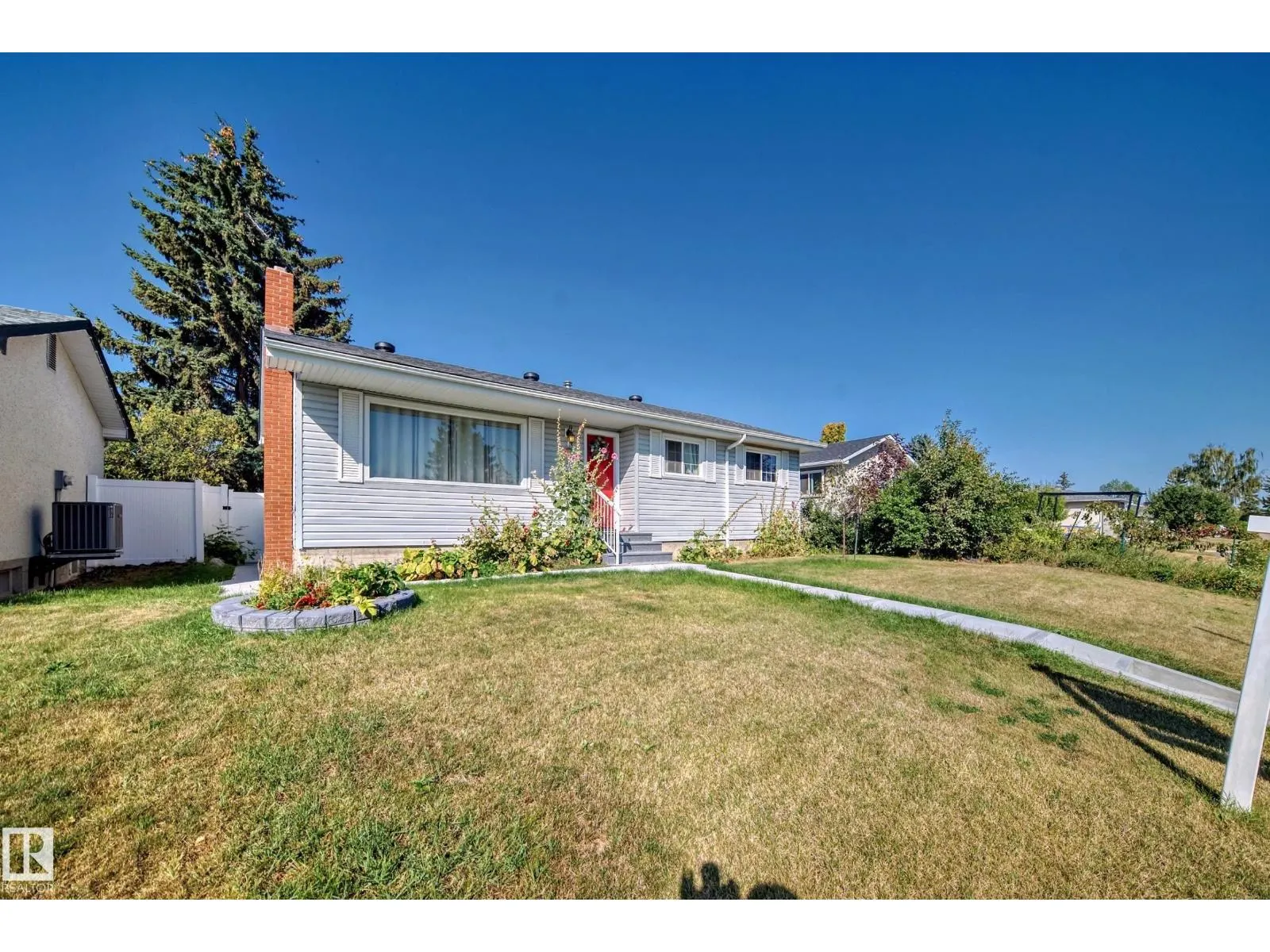 6308 144A AV NW