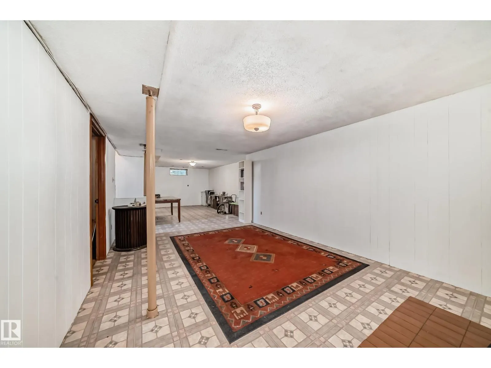 6308 144A AV NW