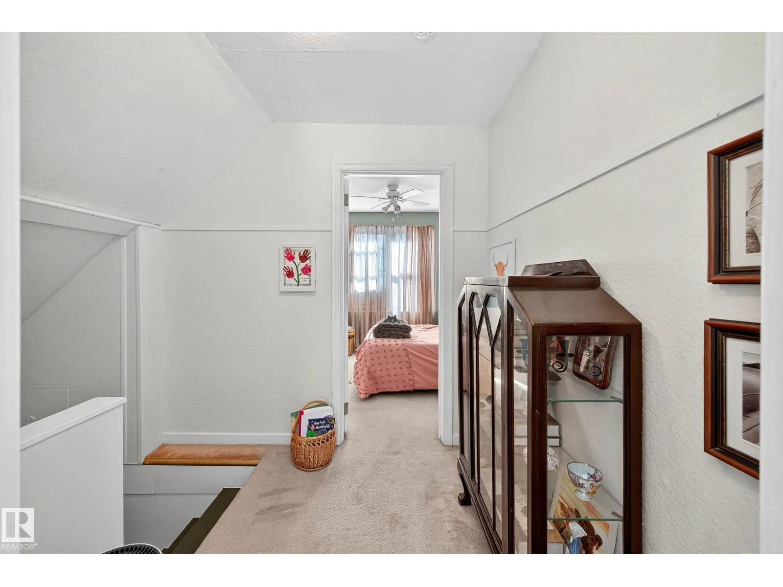 12315 103 ST NW