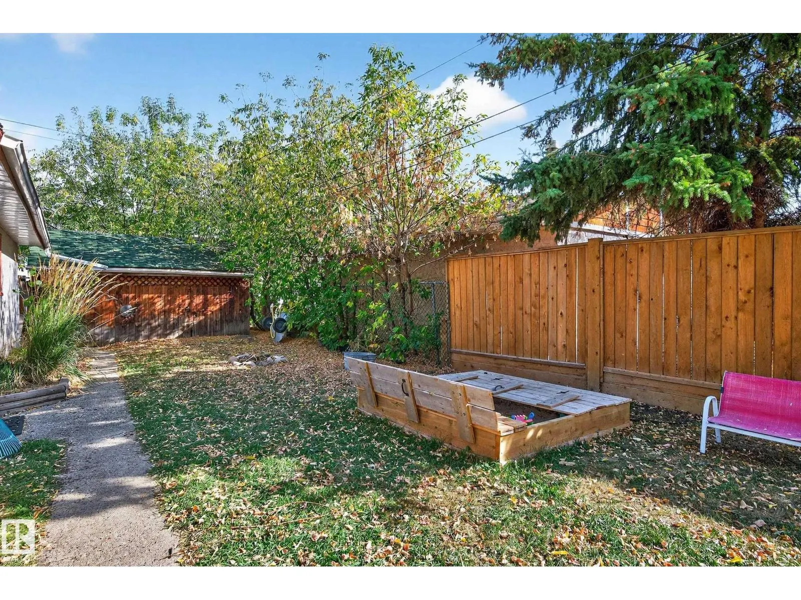 12315 103 ST NW