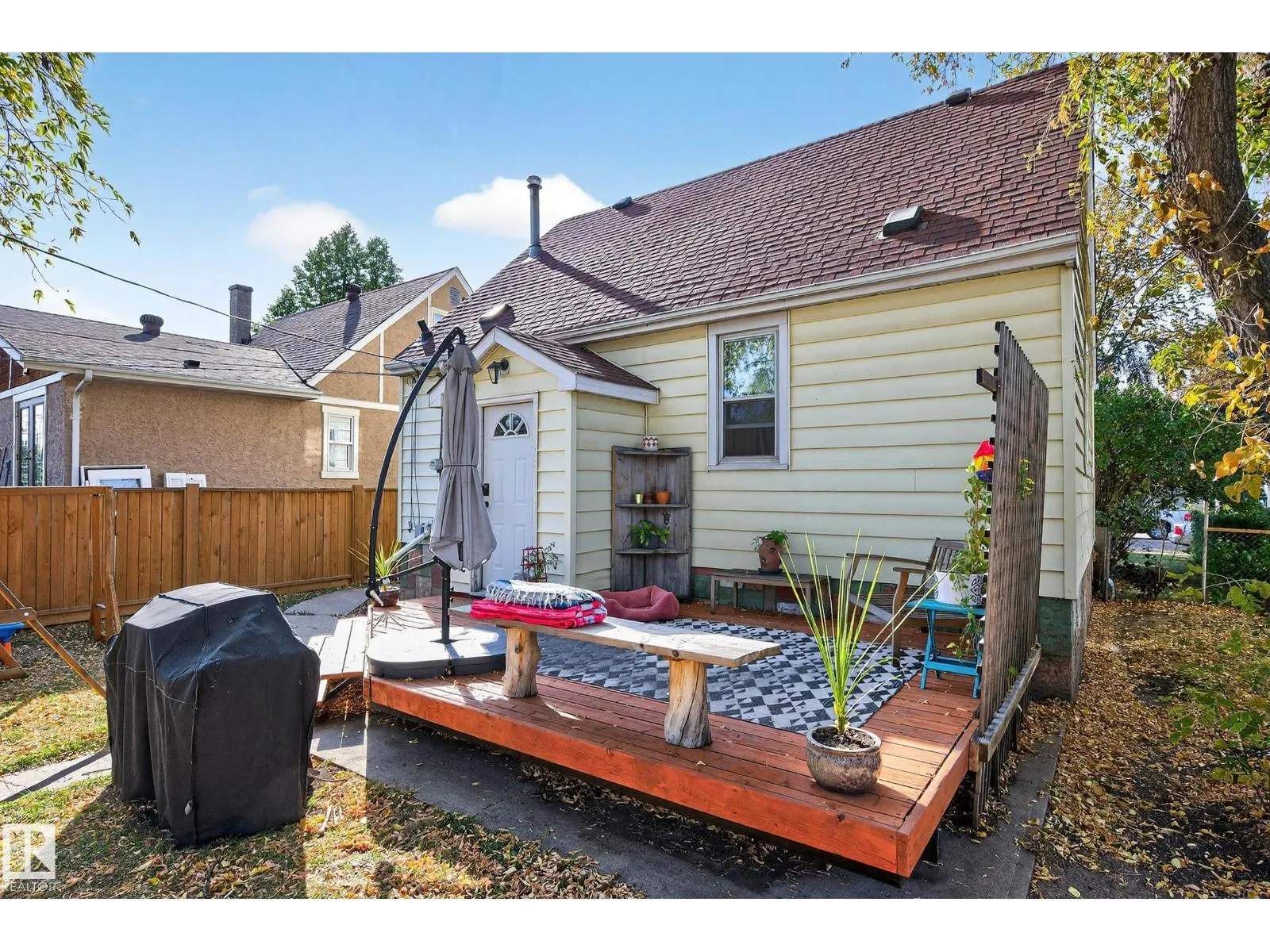 12315 103 ST NW