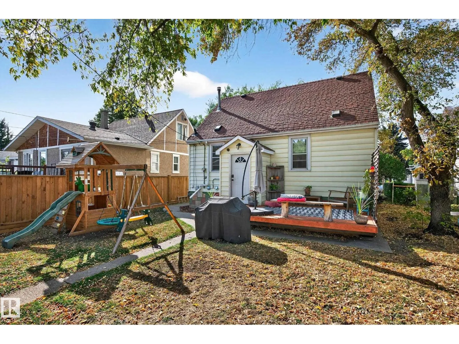 12315 103 ST NW