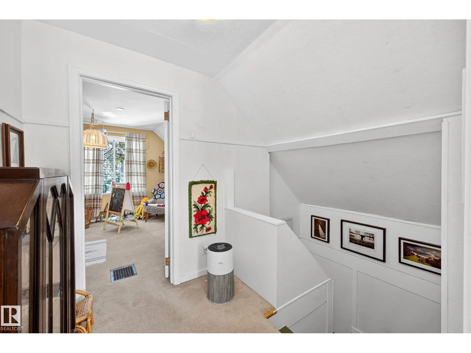 12315 103 ST NW