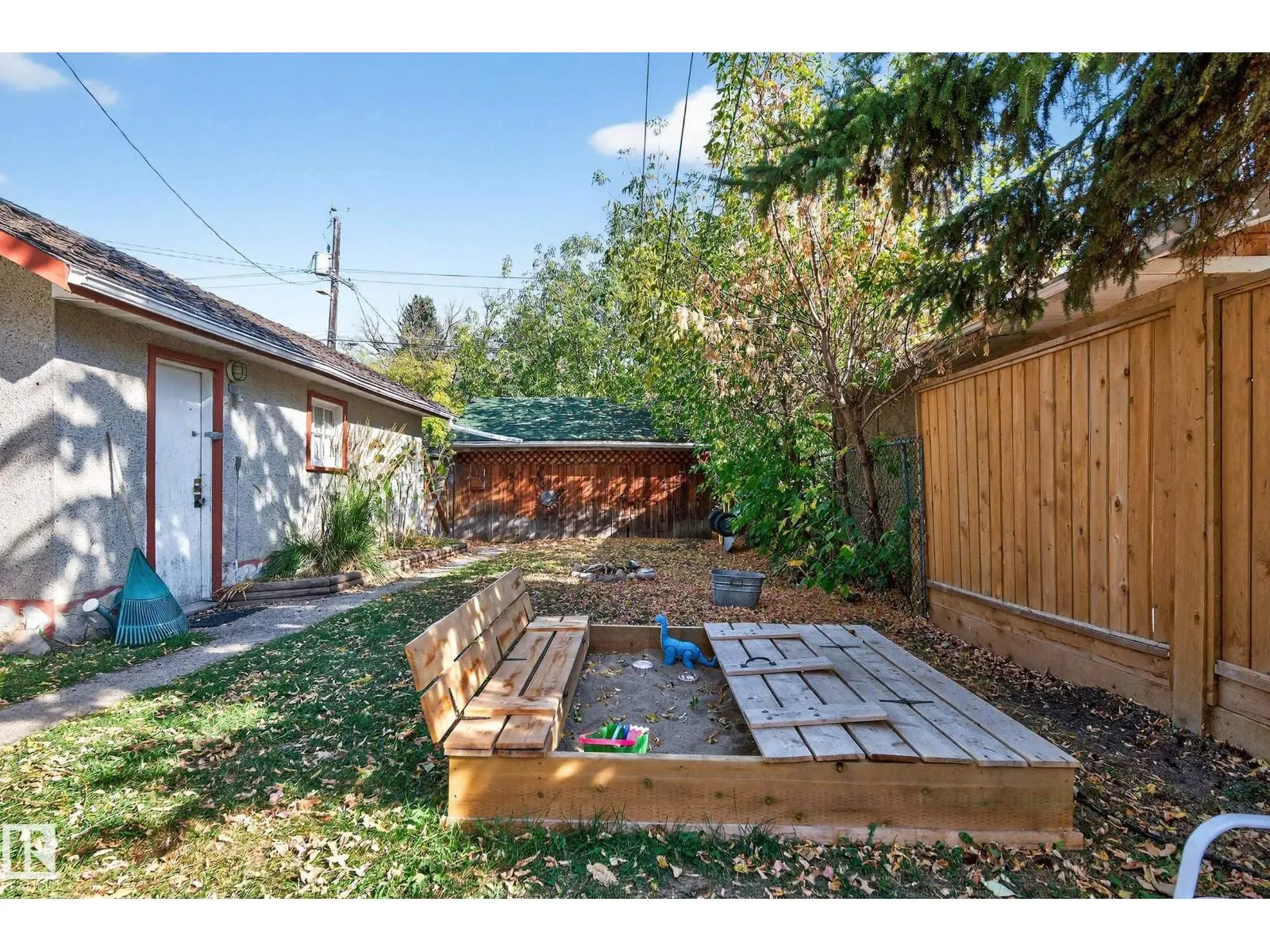12315 103 ST NW