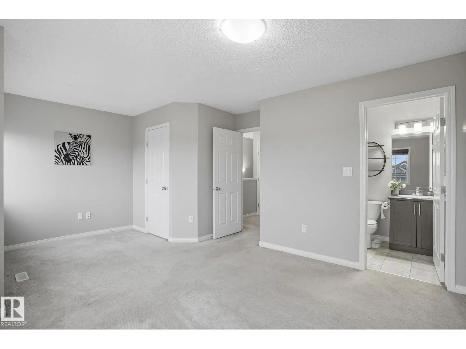 4021 Orchards DR SW
