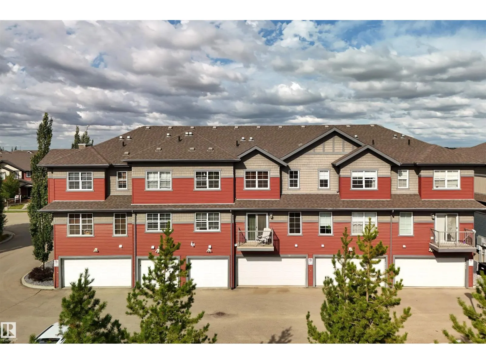 4021 Orchards DR SW