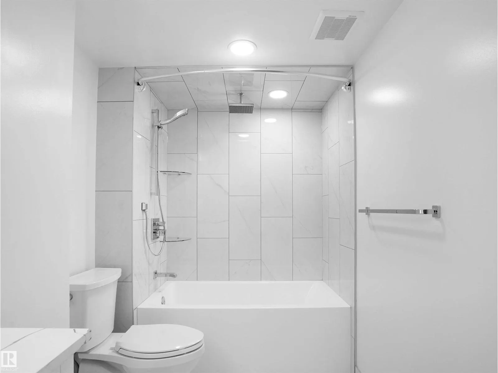 #1604 10160 115 ST NW NW