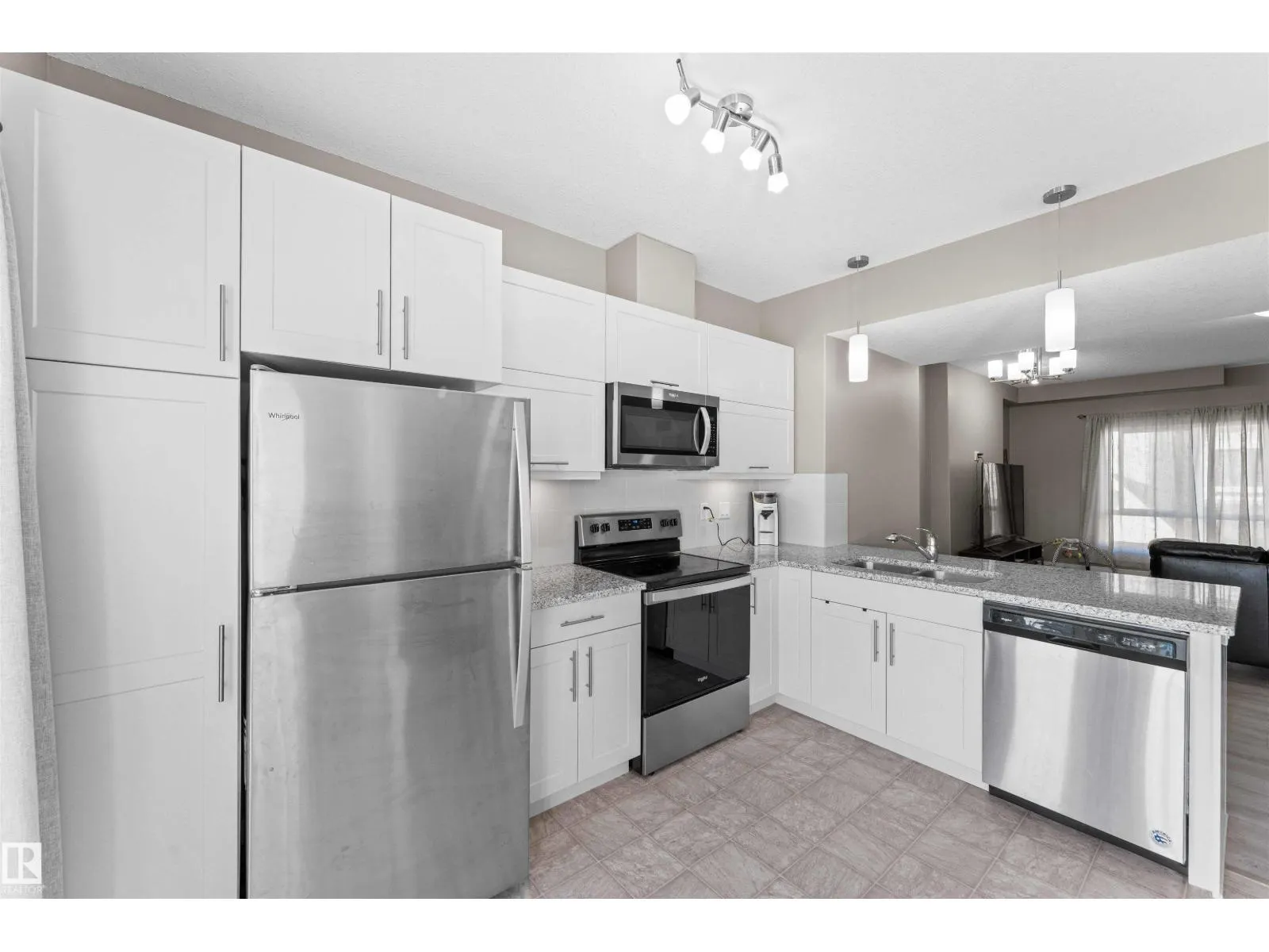 #15 13003 132 AV NW