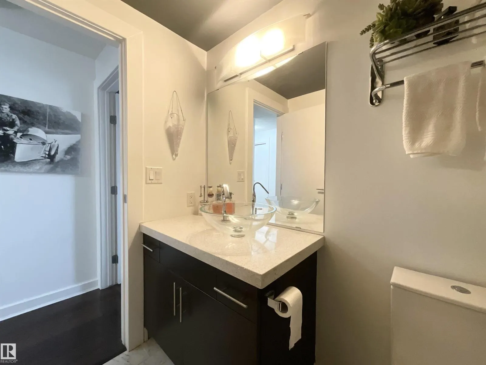 #1504 10152 104 ST NW