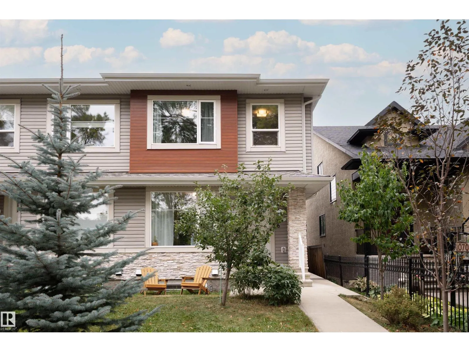 10706 67 AV NW