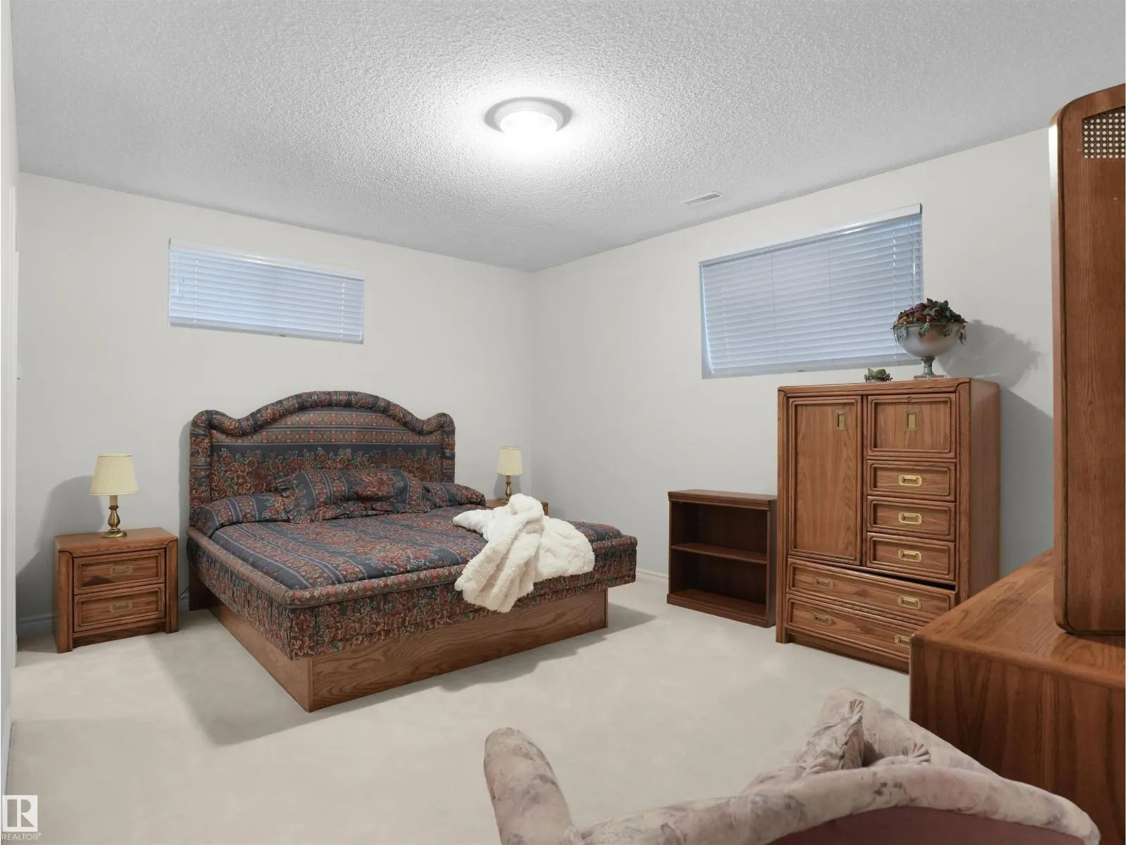 255 WILSON LANE NW