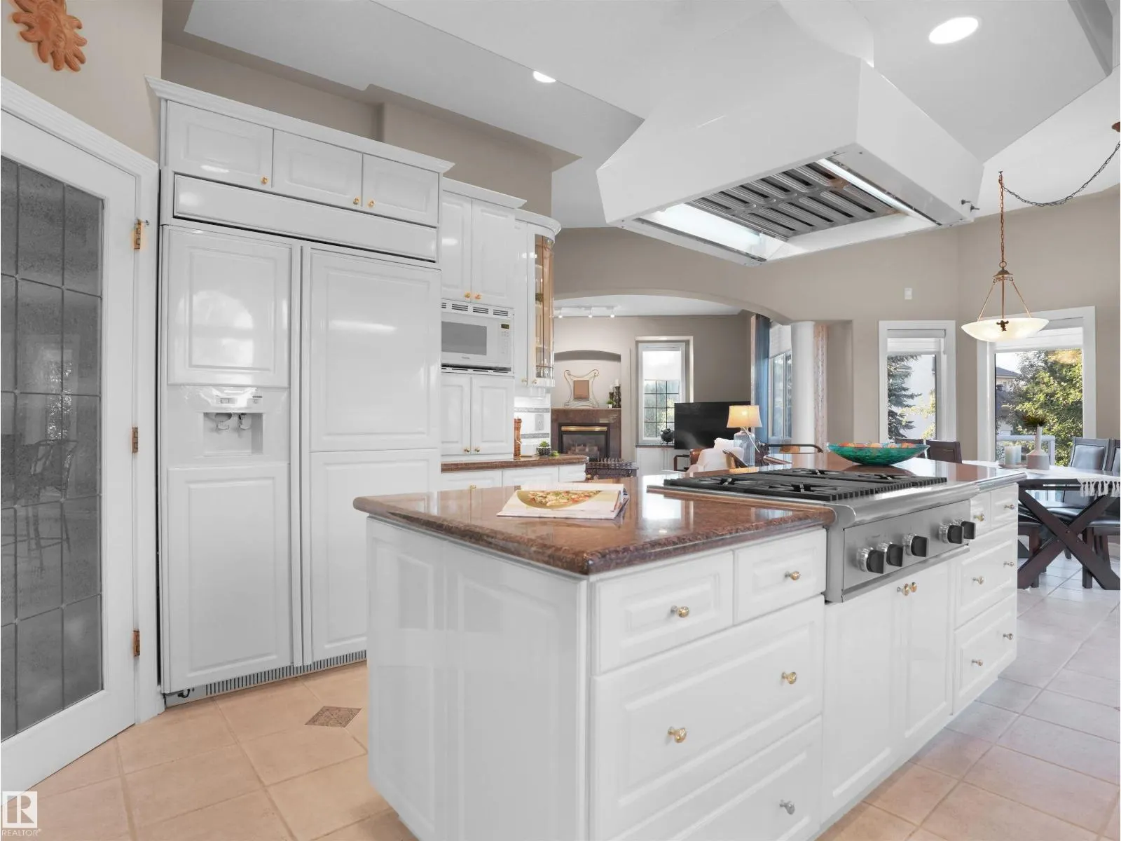 255 WILSON LANE NW