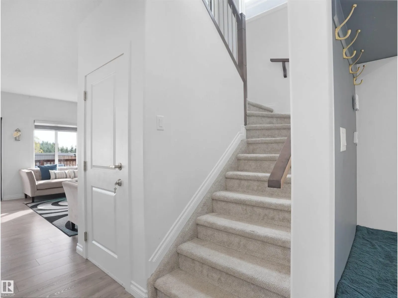 7626 CREIGHTON PL SW SW