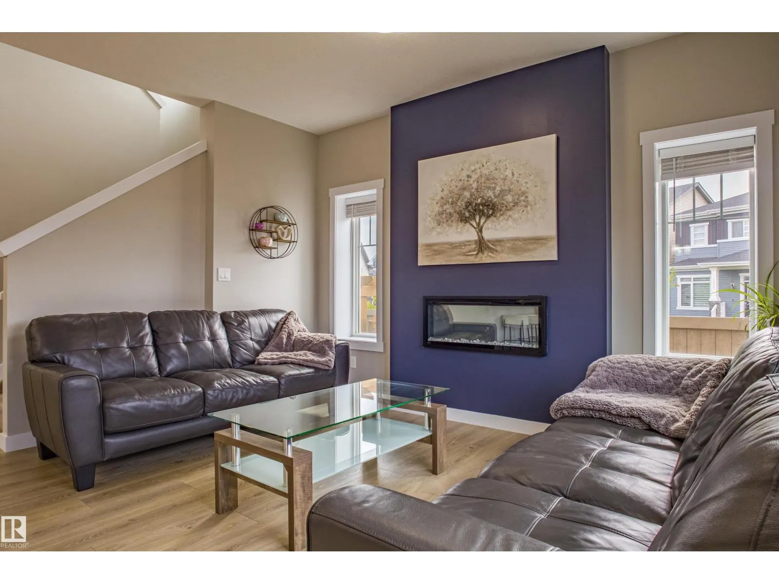 9806 225A ST NW