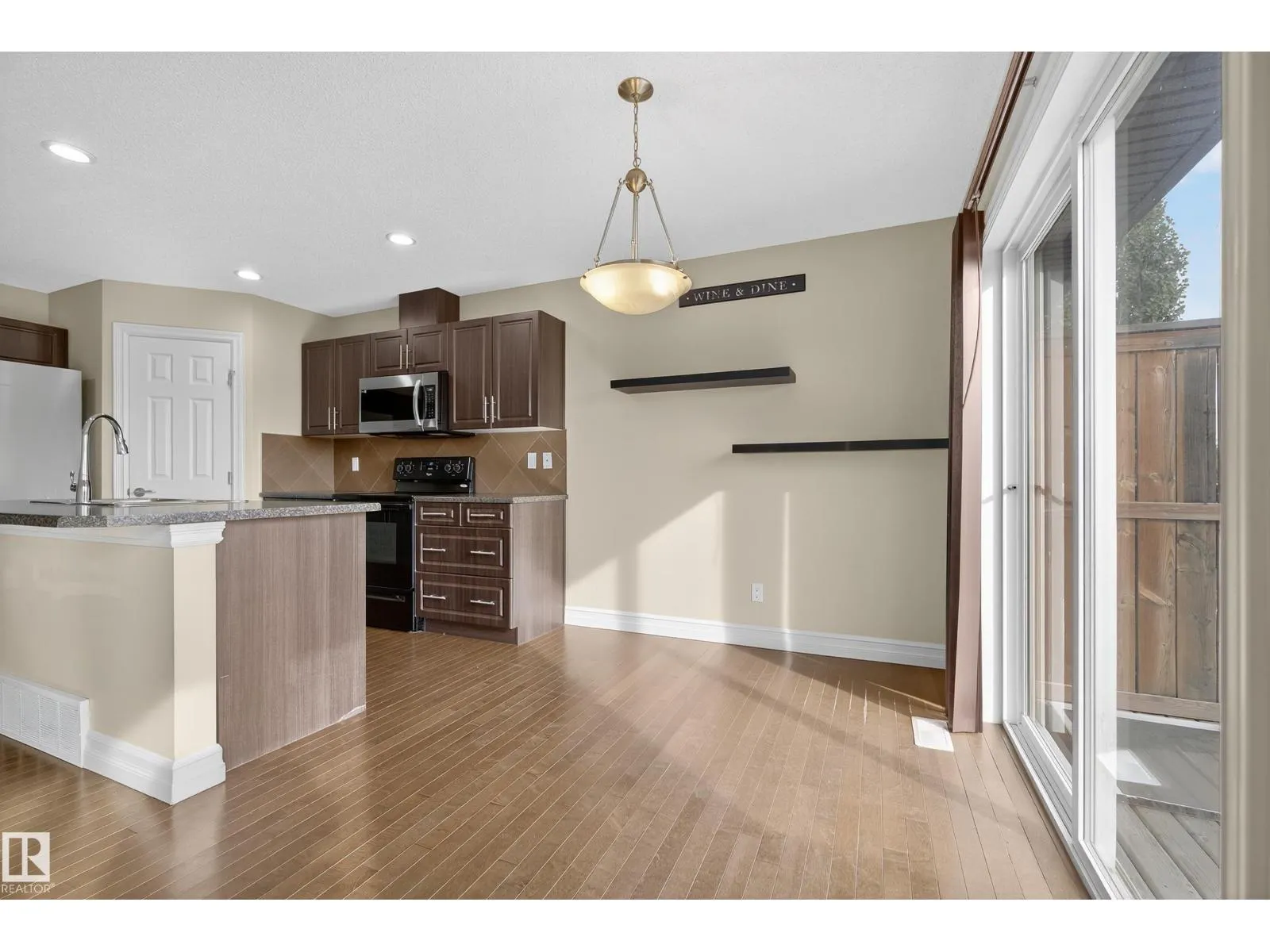 12207 167A AV NW