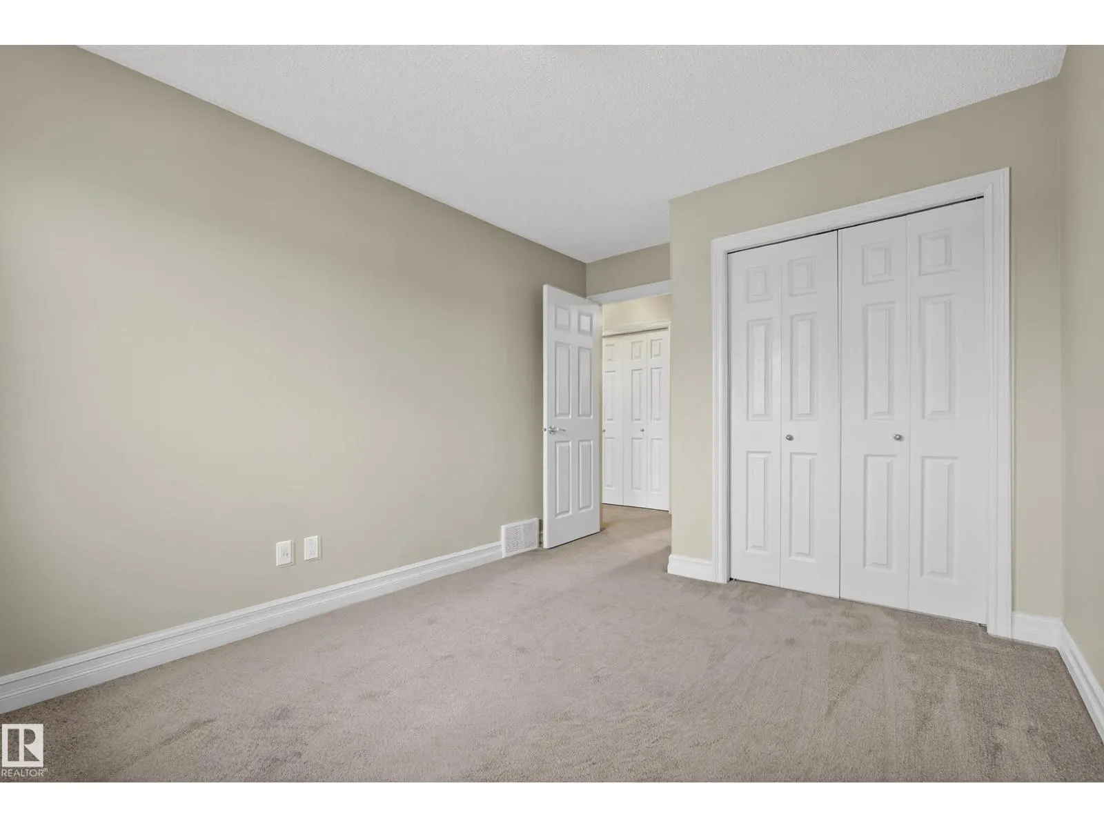 12207 167A AV NW