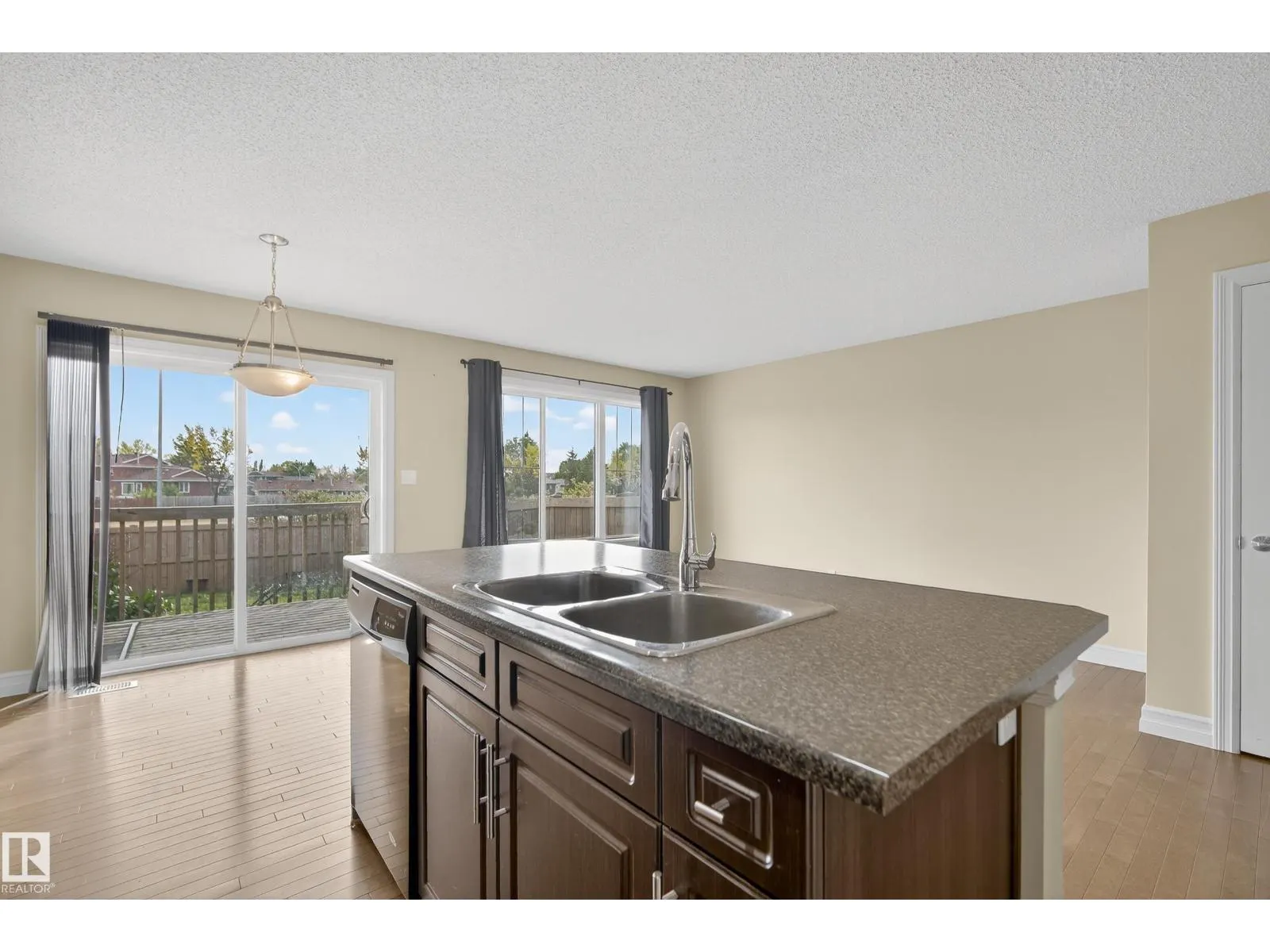 12207 167A AV NW