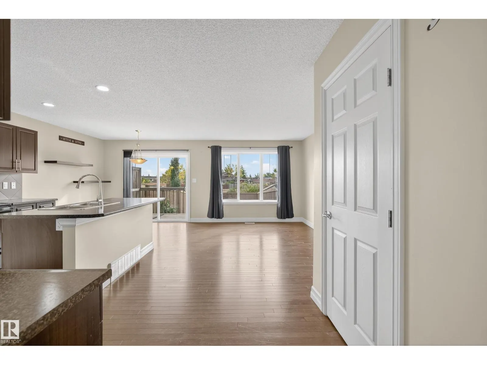 12207 167A AV NW