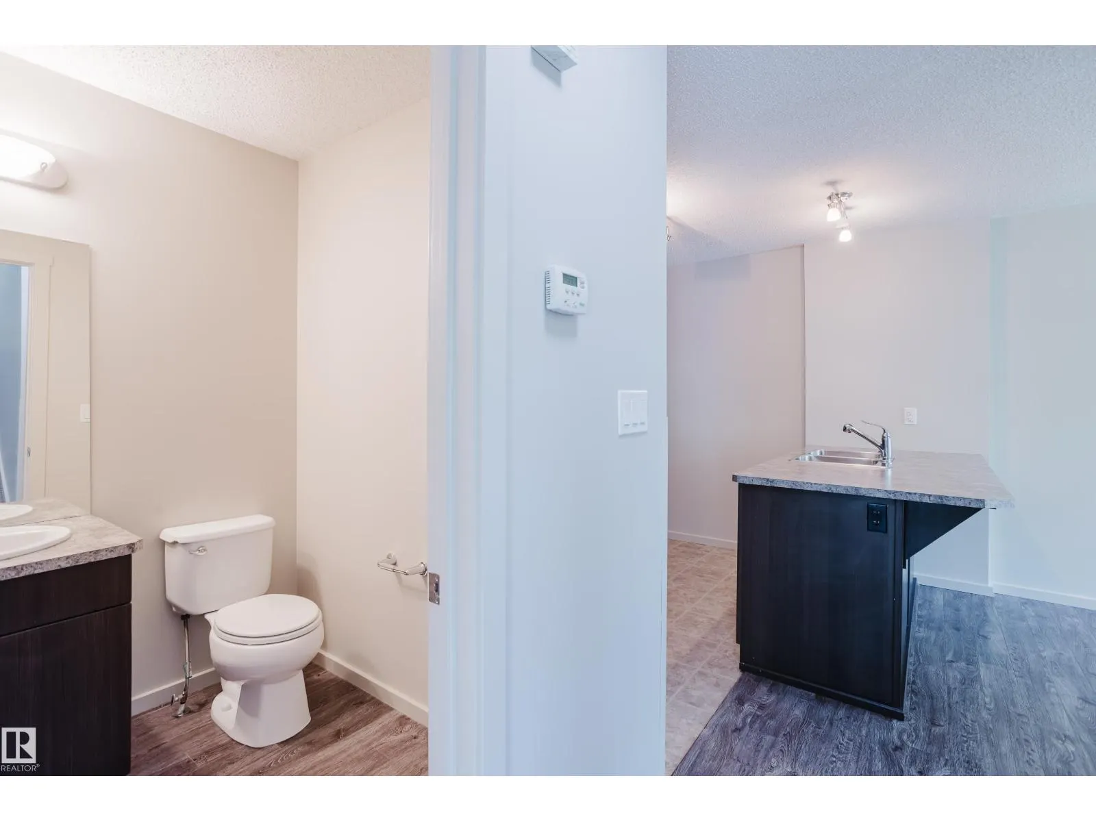 12038 62 ST NW