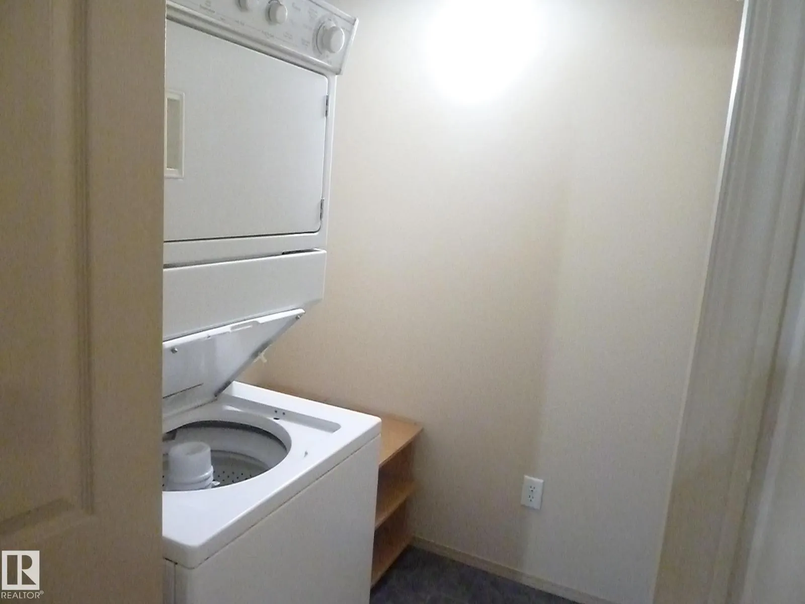 #112 16303 95 ST NW