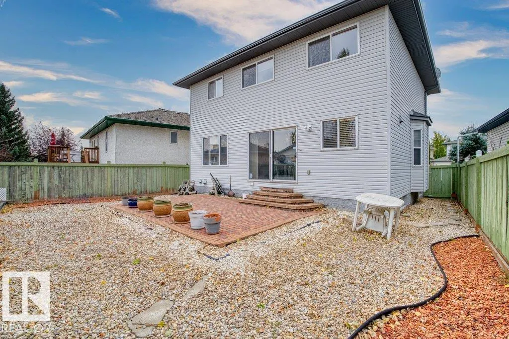 11608 11A AV NW