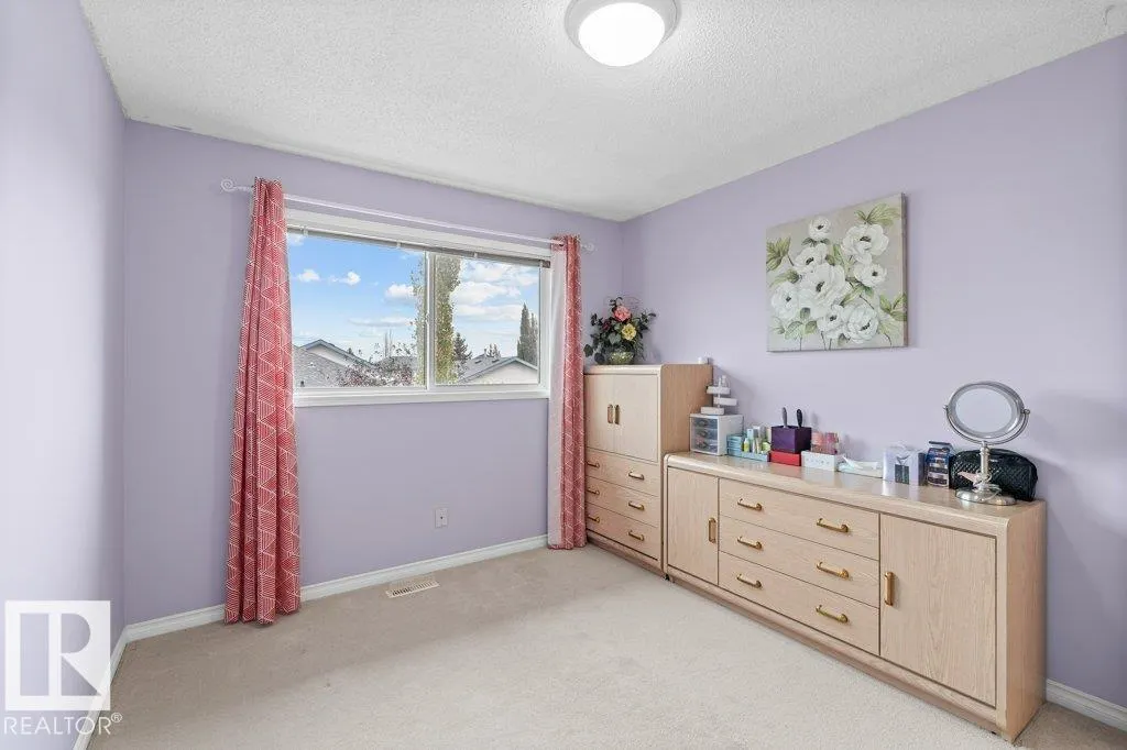 11608 11A AV NW