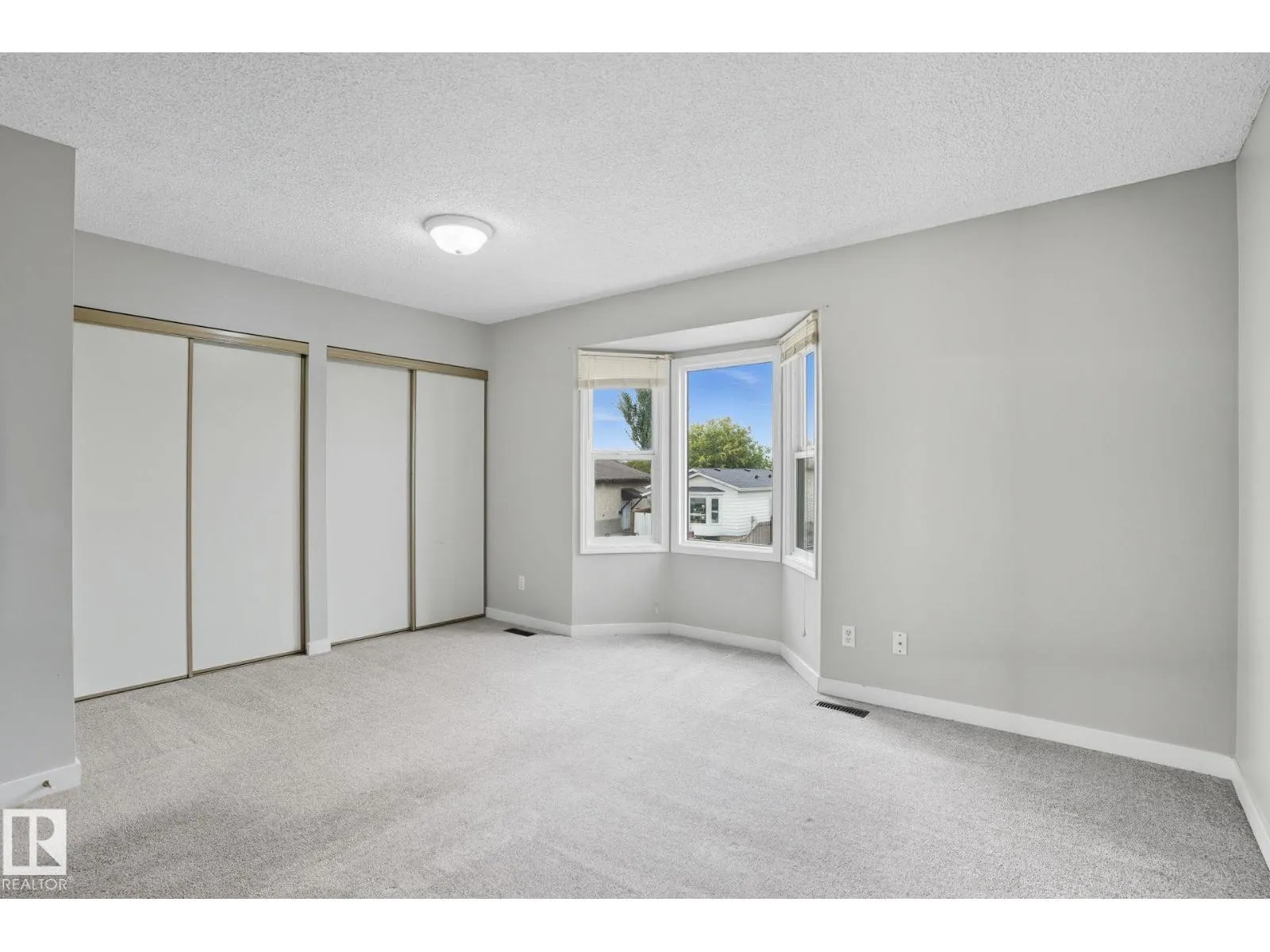 142 KINISKI CR NW NW