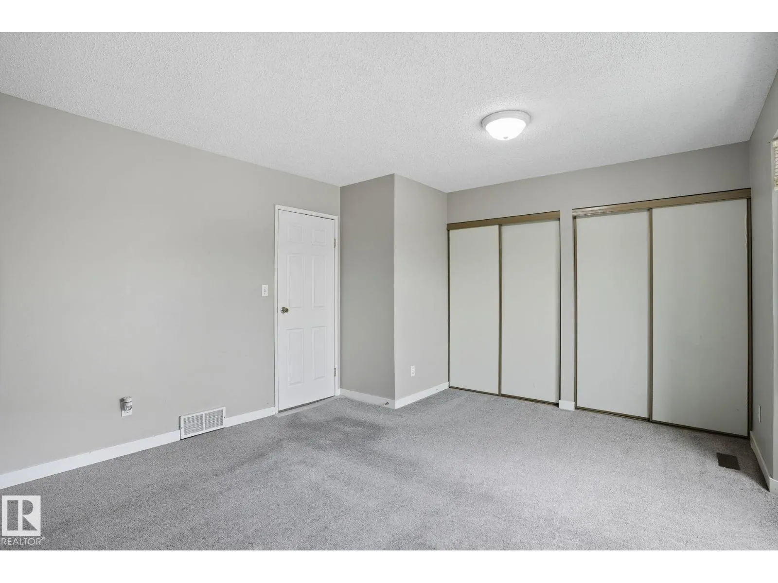 142 KINISKI CR NW NW