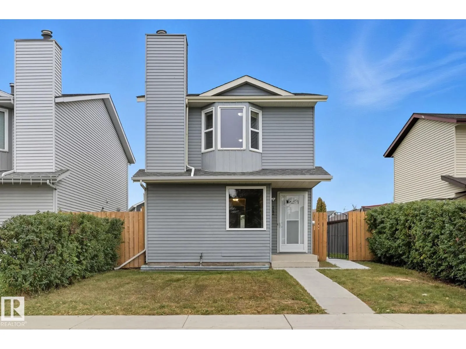 142 KINISKI CR NW NW