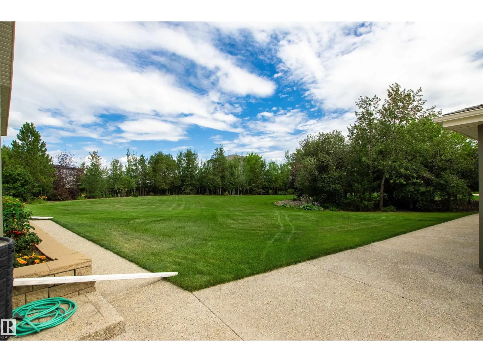 110,50565 Rge Road 245