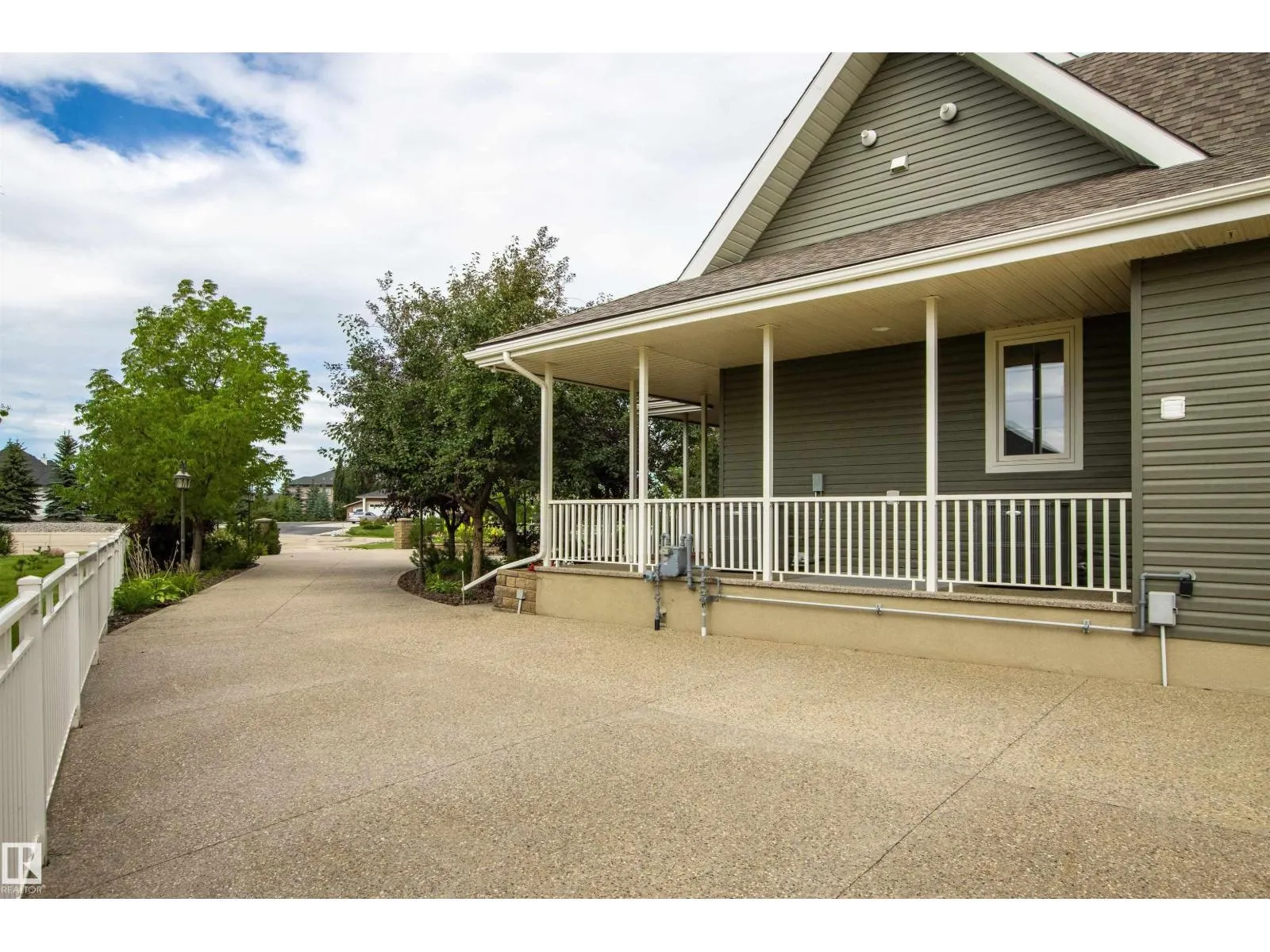 110,50565 Rge Road 245