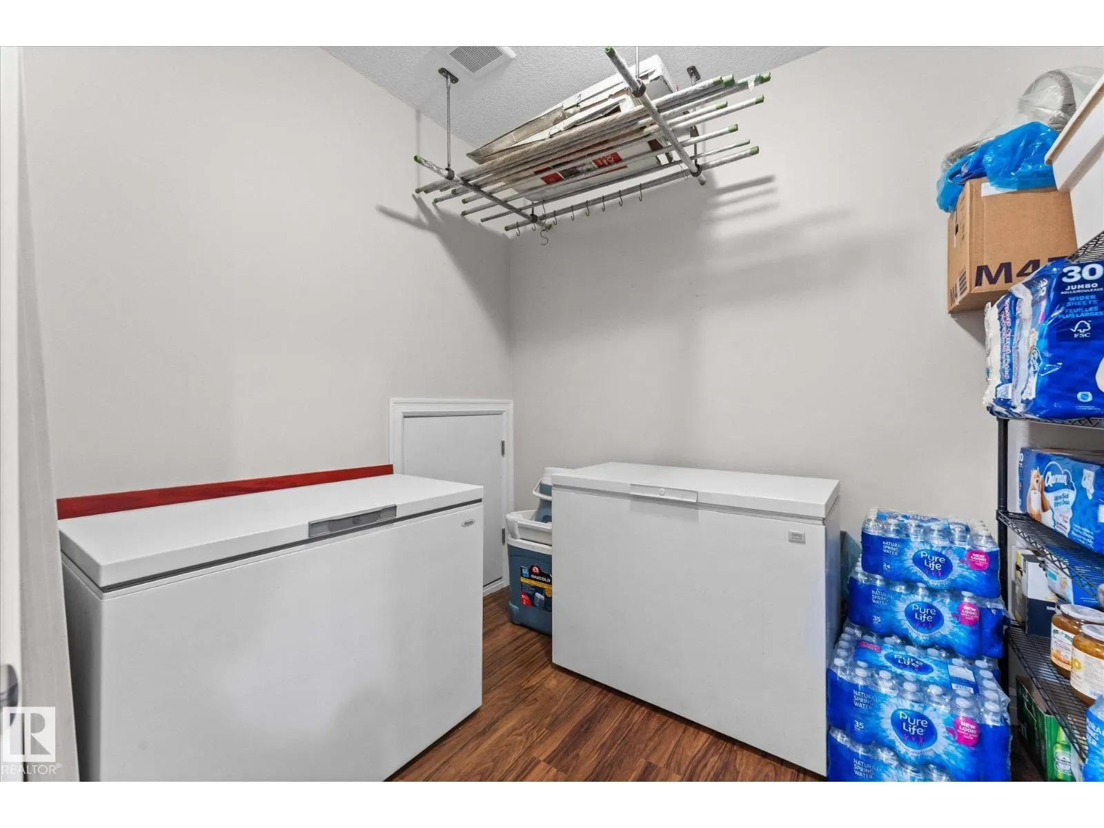 10516 158 ST NW