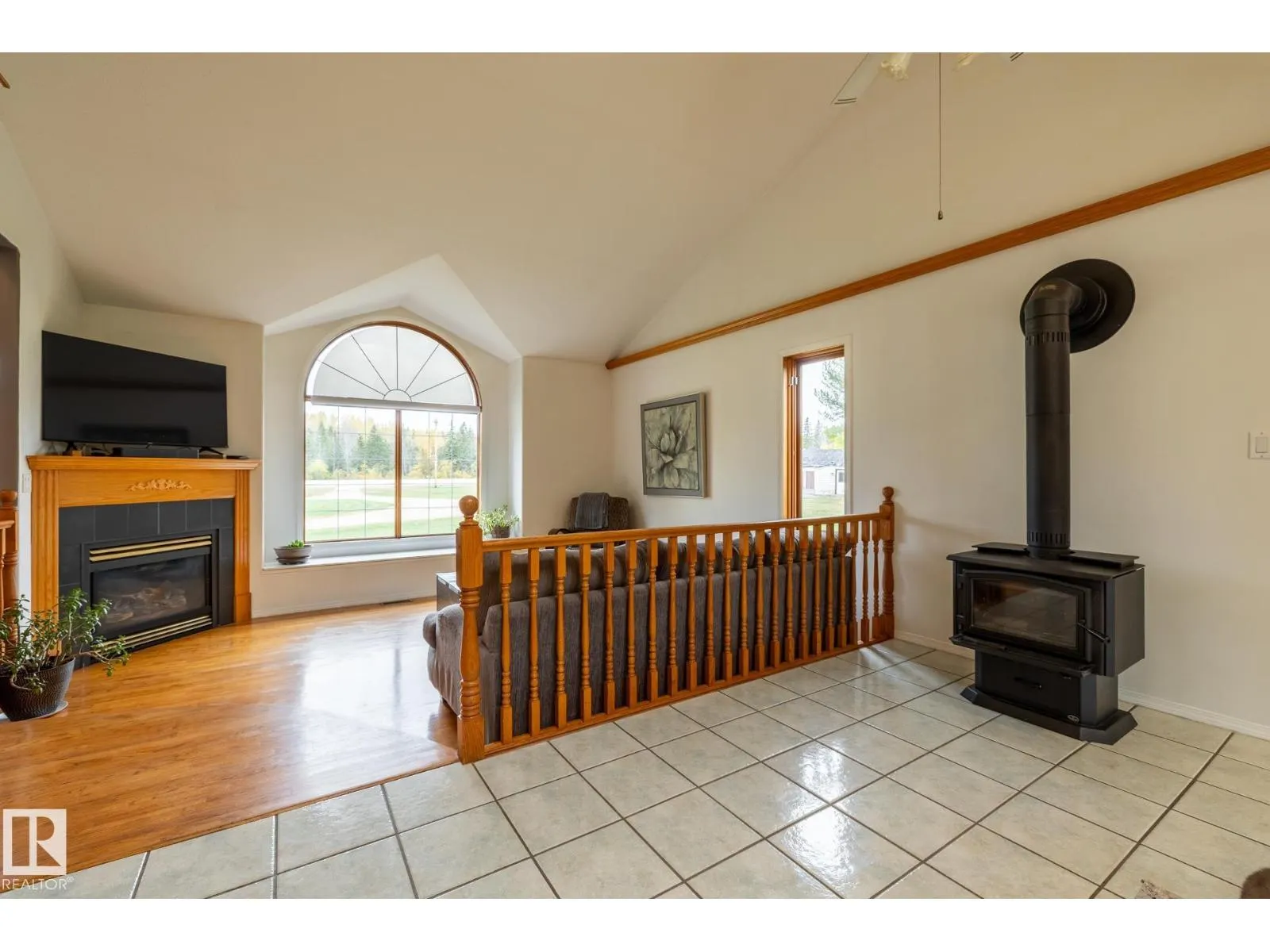 63068 HWY 33