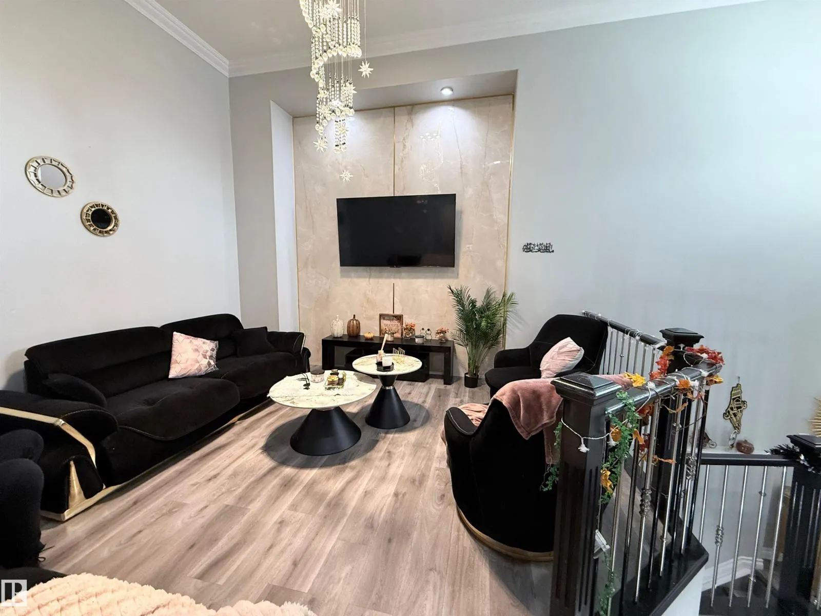 15116 32 ST NW