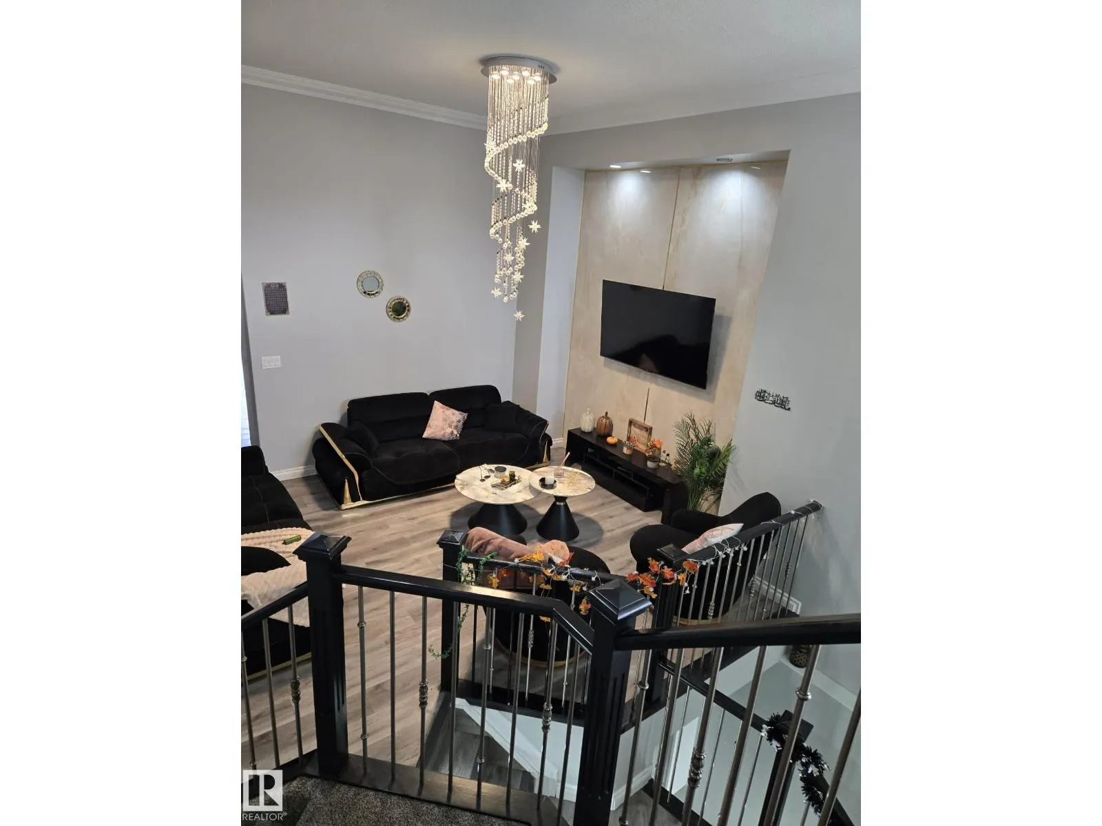 15116 32 ST NW