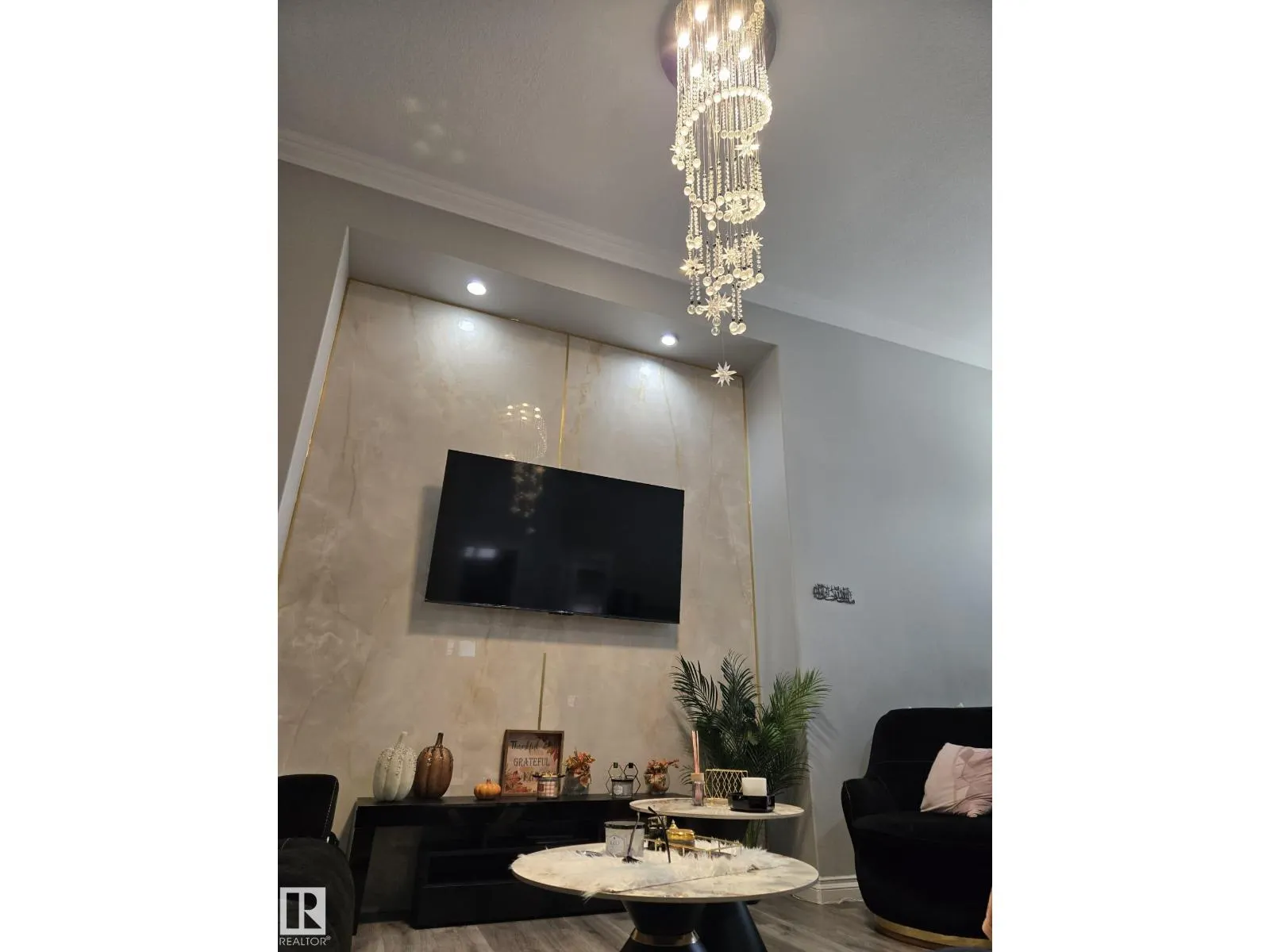 15116 32 ST NW