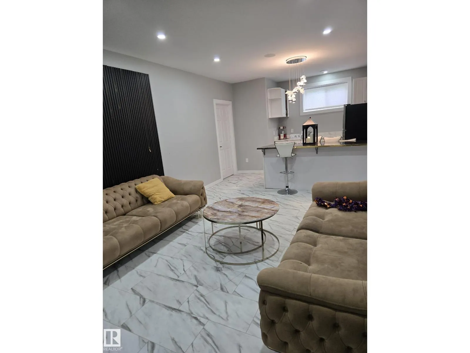 15116 32 ST NW
