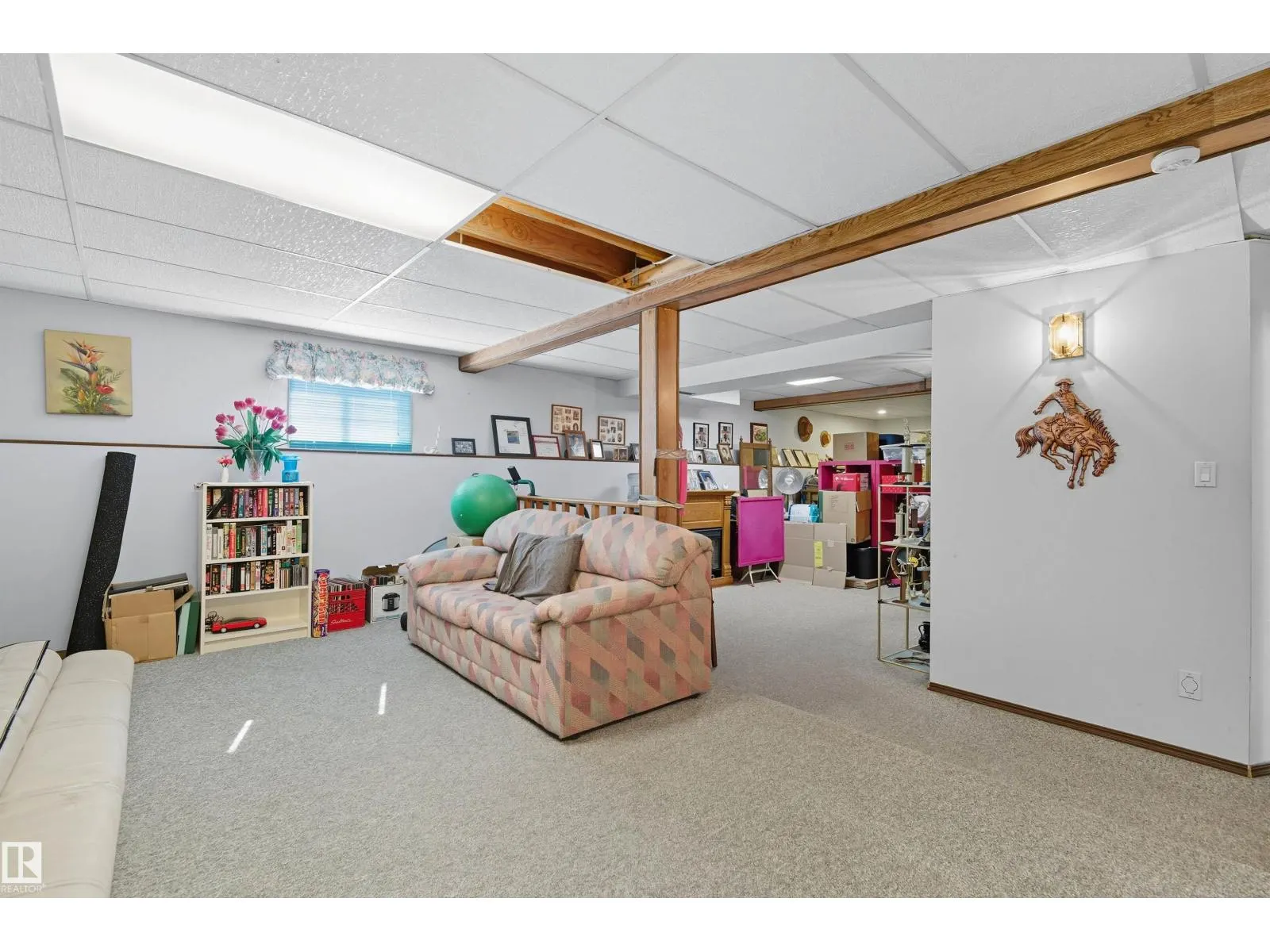 6315 162 AV NW