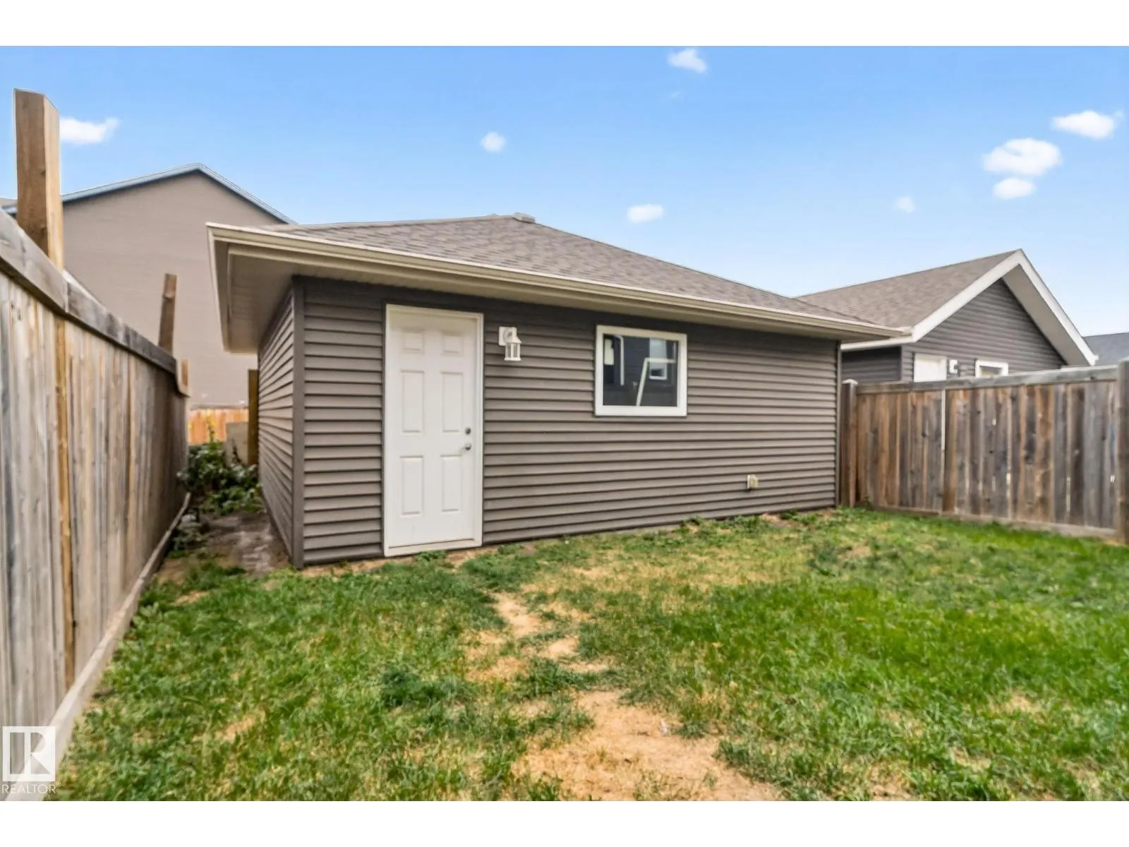 5514 CRABAPPLE LO SW