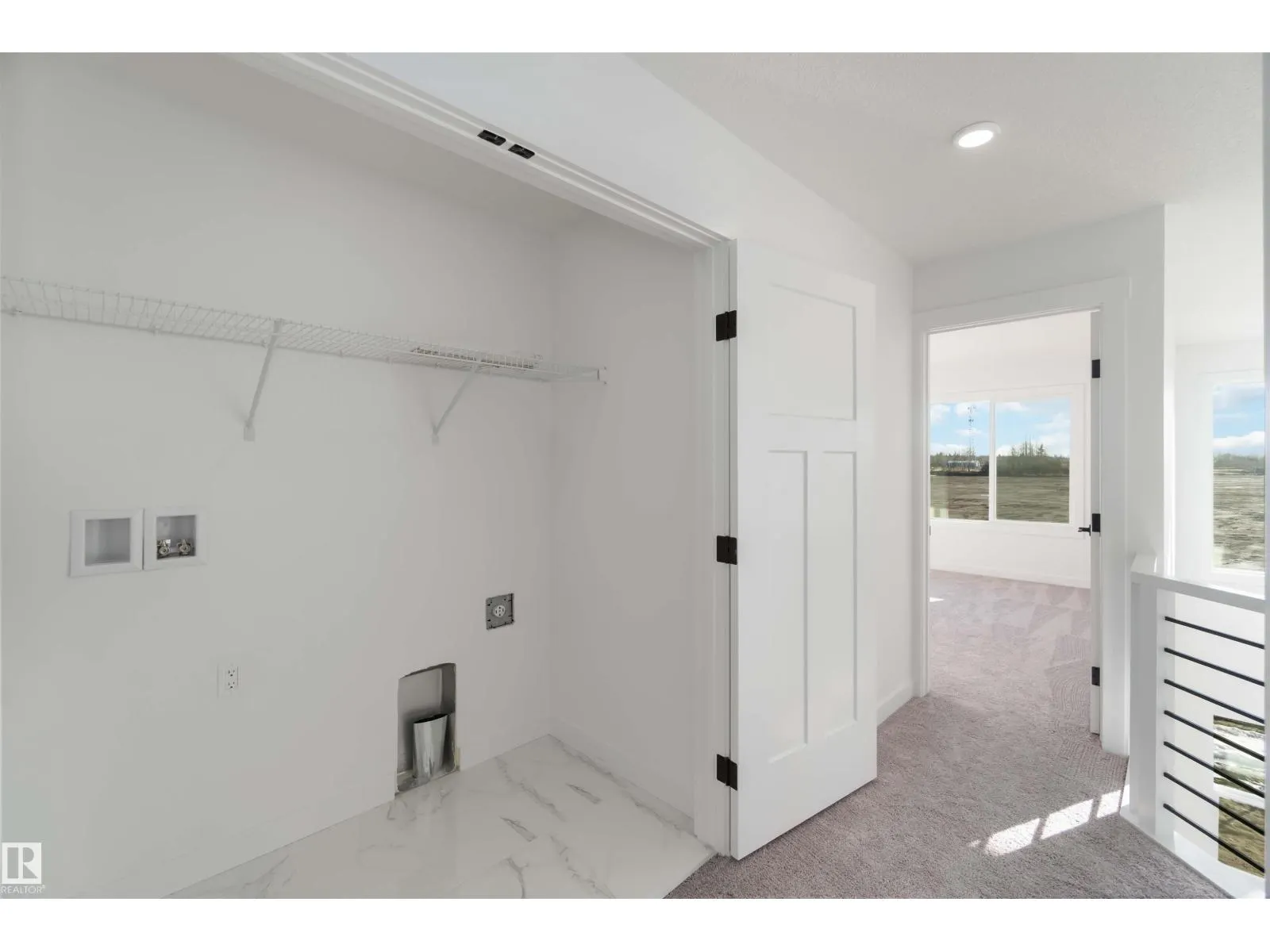 1651 12 ST NW