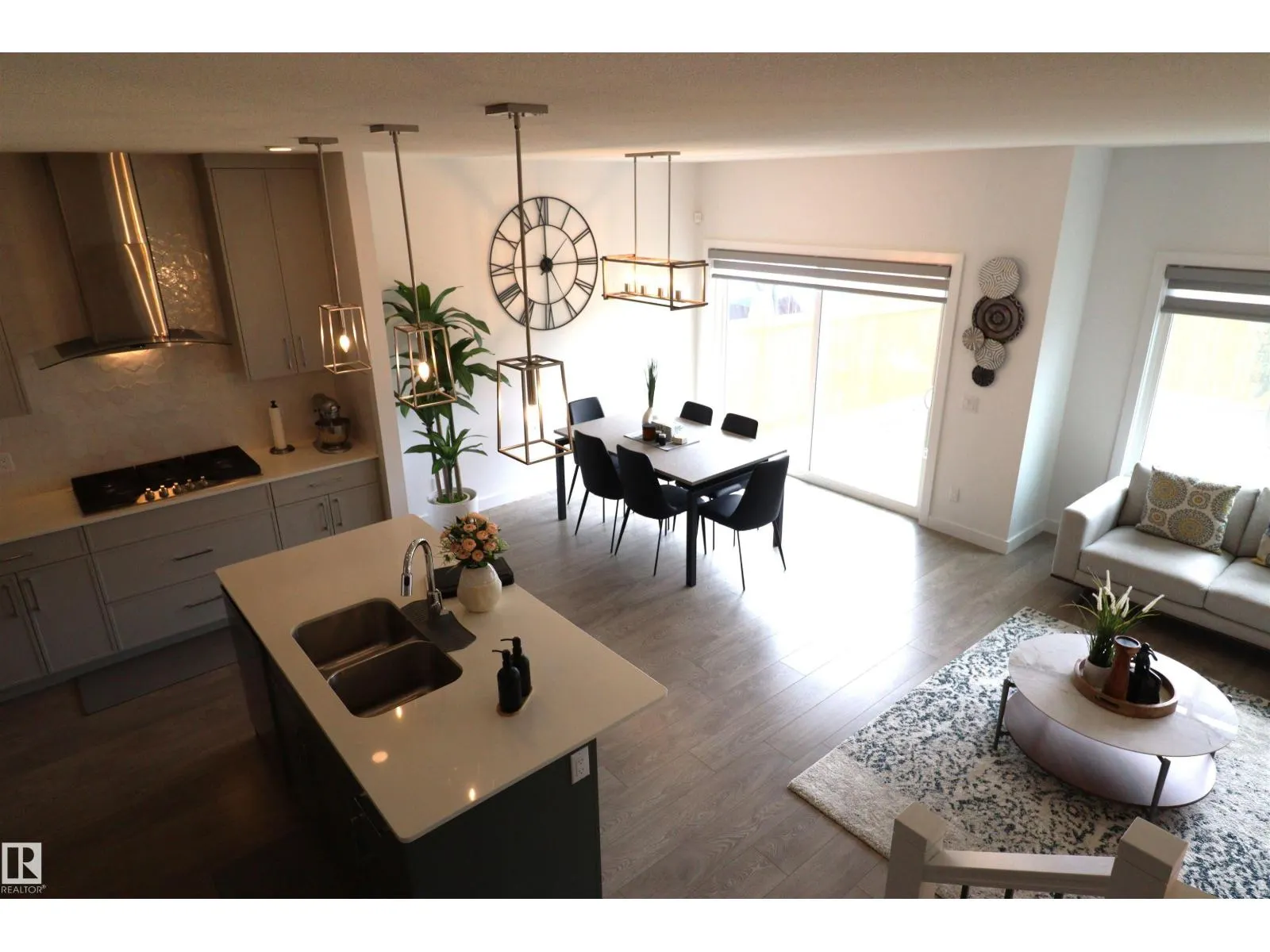 2888 Coughlan Green SW