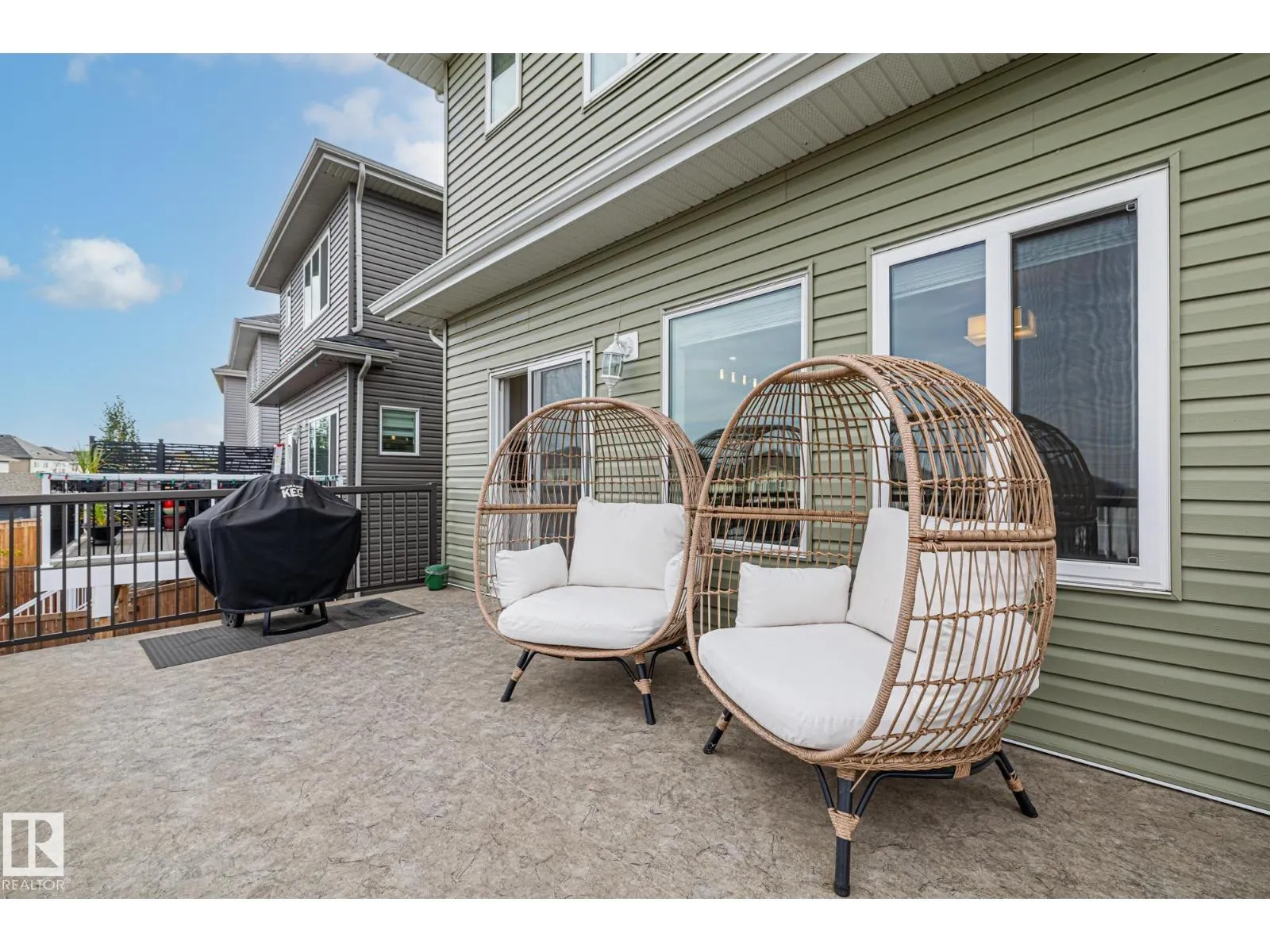 301 HAWKS RIDGE BV NW