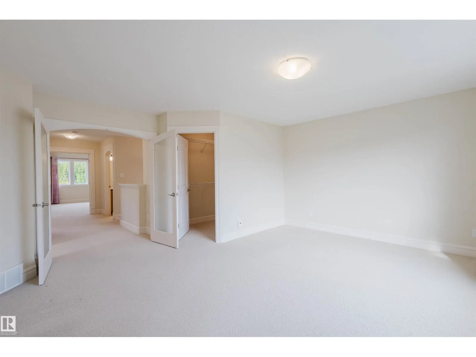 1409 114B ST SW