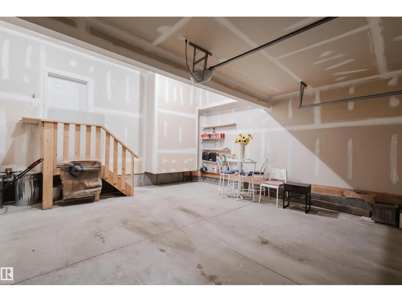 1409 114B ST SW